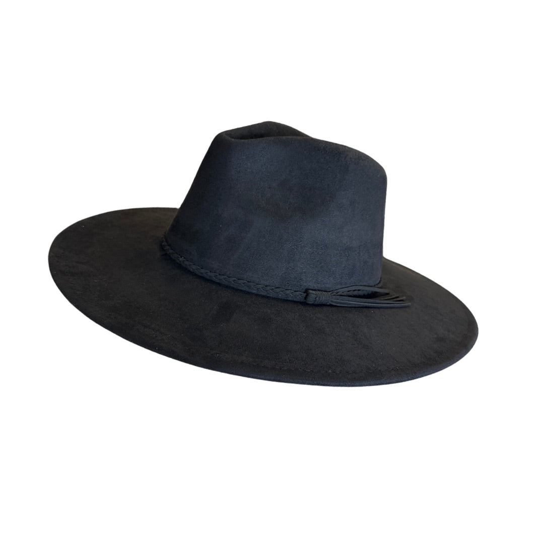 Fedora Hattu