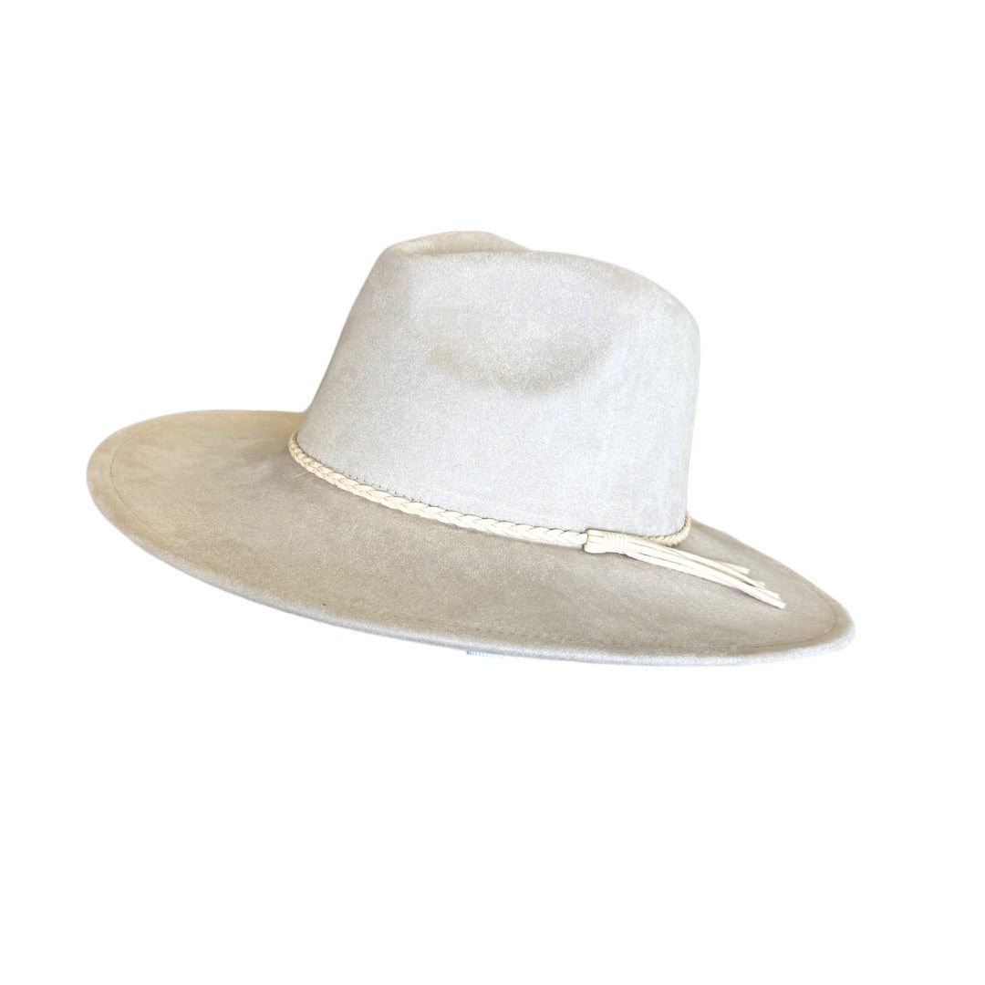 Fedora Hattu