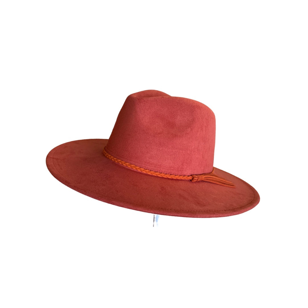 Fedora Hattu